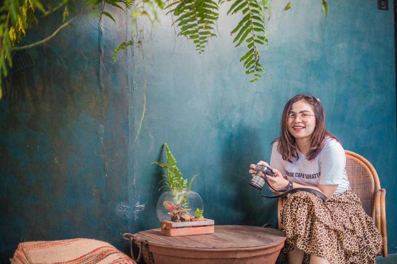 Baannokhook Home&Cafe Surat Thani Esterno foto